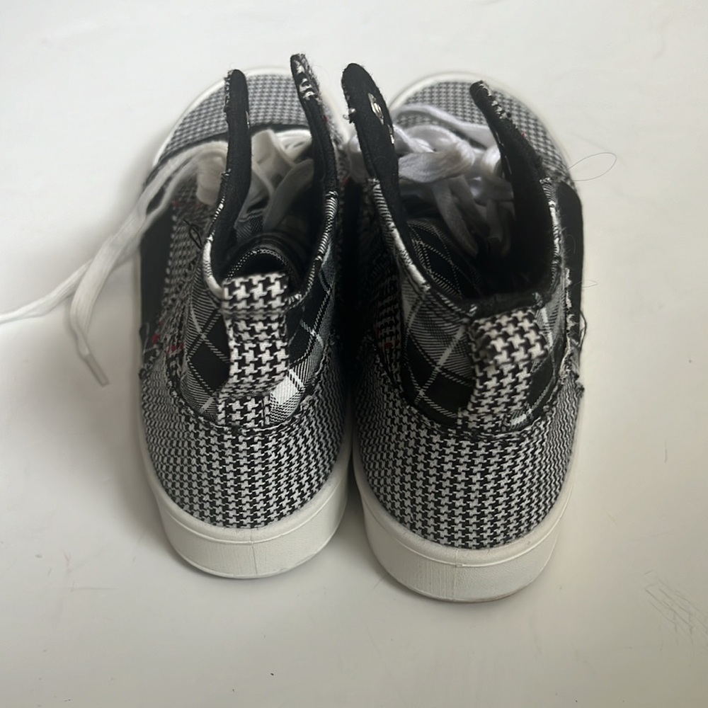 True Craft Black And White Patchwork Hightop Snea… - image 4